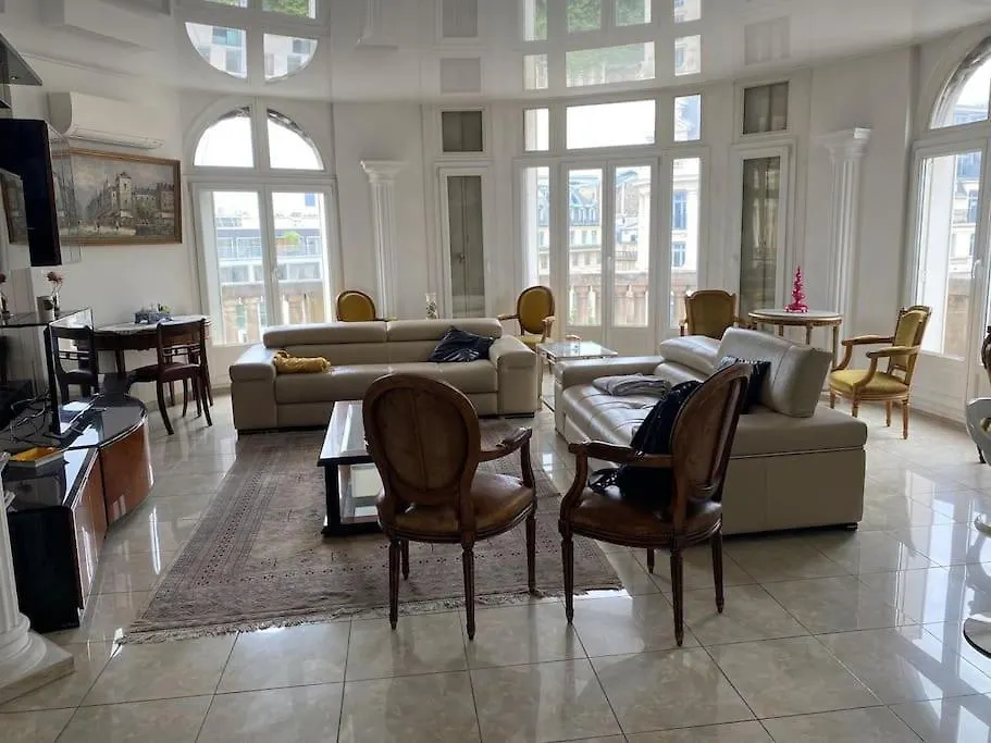 Appartement Opera Chauchat Citycosy Paris France